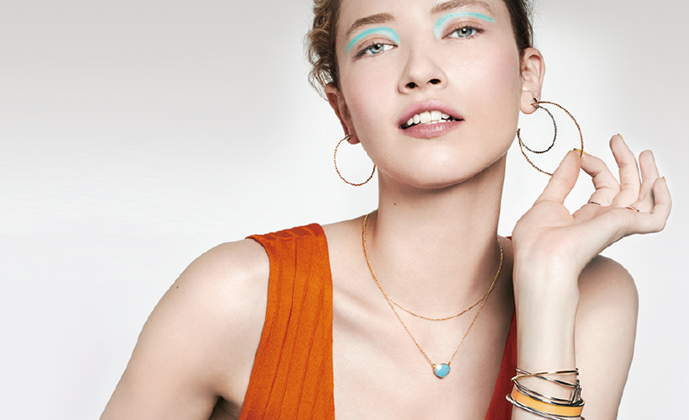 AGATHA PARIS